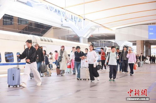 五一假期運輸圓滿收官 國鐵北京局發(fā)送旅客1286.8萬人次，服務升級頻獲贊